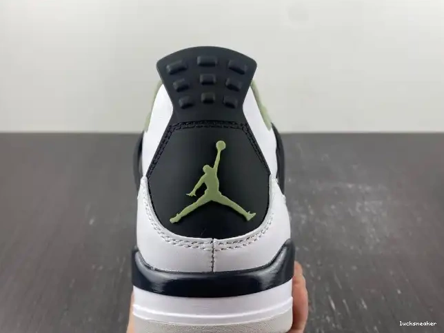 Reps LUCY AQ9129-103 4 Jordan Seafoam Air WMNS 0516